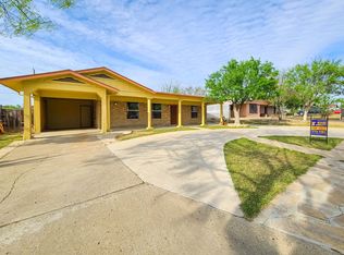 2377 Ralph Dr, Eagle Pass, TX 78852