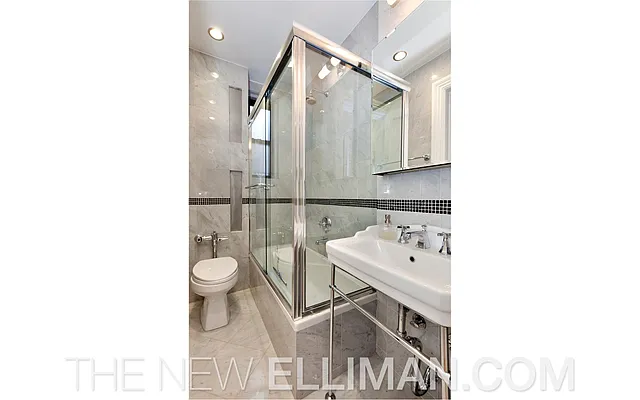 Sold by Douglas Elliman | media 14