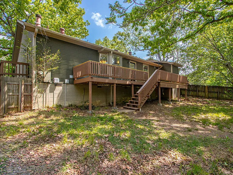 235 Briarpatch Ln — Photo 22