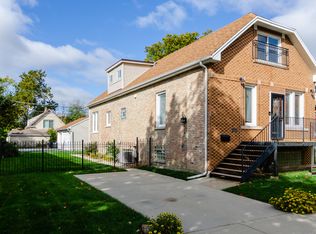 3928 Grove Ave, Brookfield, IL 60513