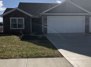 427 Gene Dr, Roanoke, IN 46783