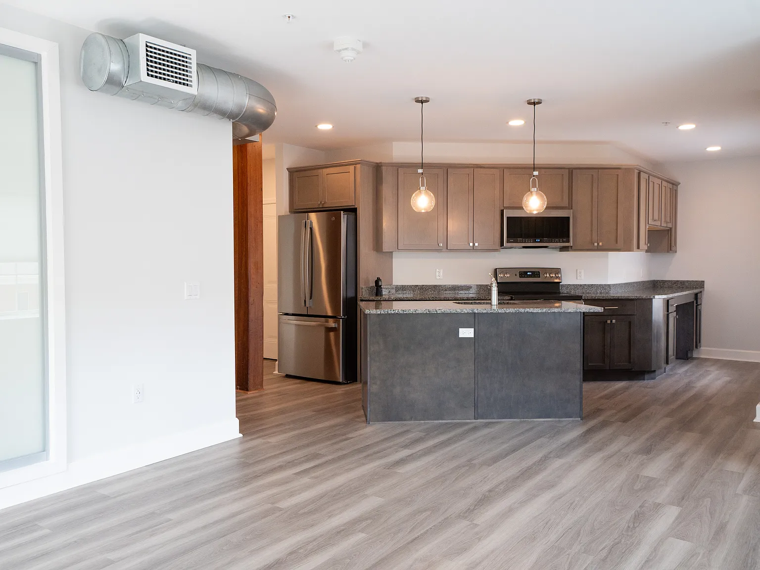 1 bed, $1,499 — Photo 2