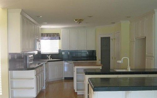 3rd image of 3254 Amethyst Ln