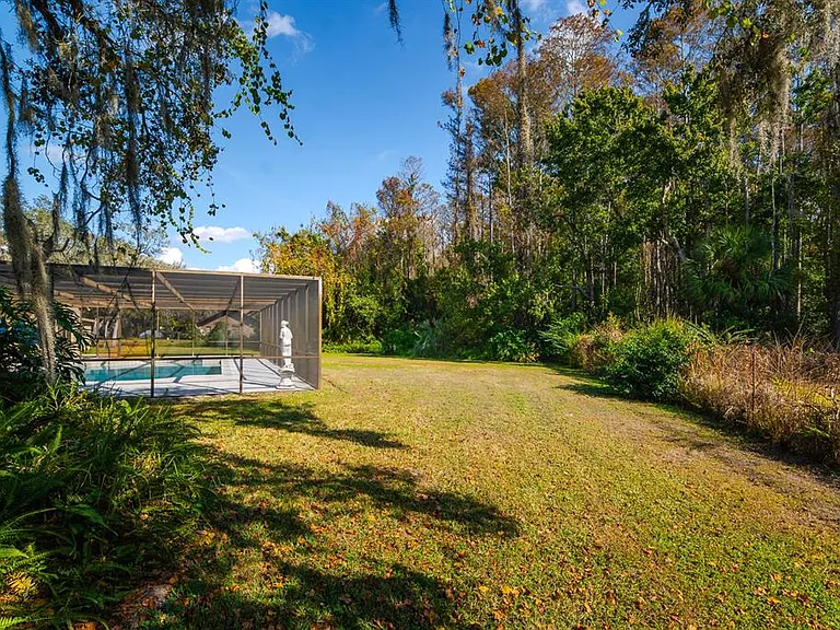10206 Lakeview Dr — Photo 45
