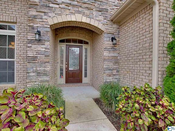 4th image of 4528 Blairmont Dr SE