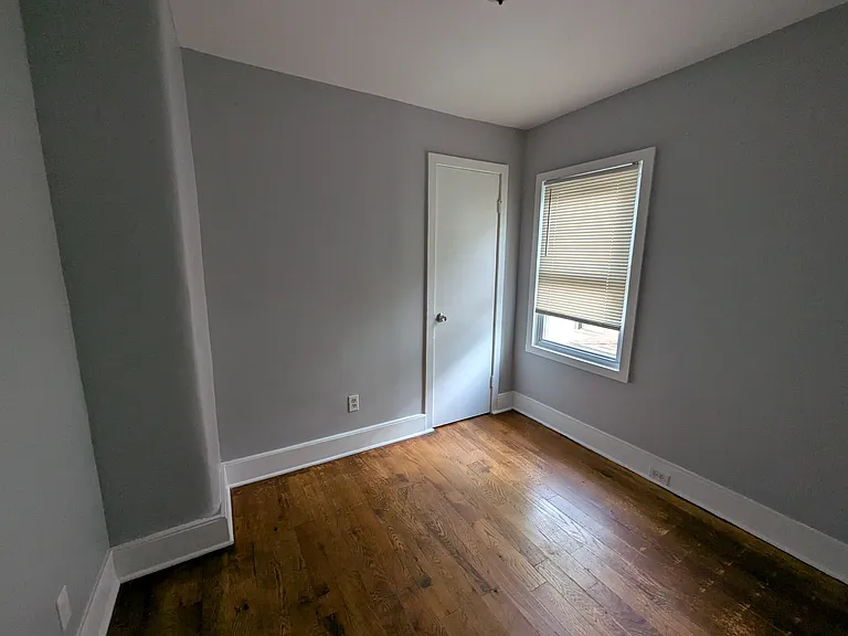 165 Starr St #2 — Photo 4