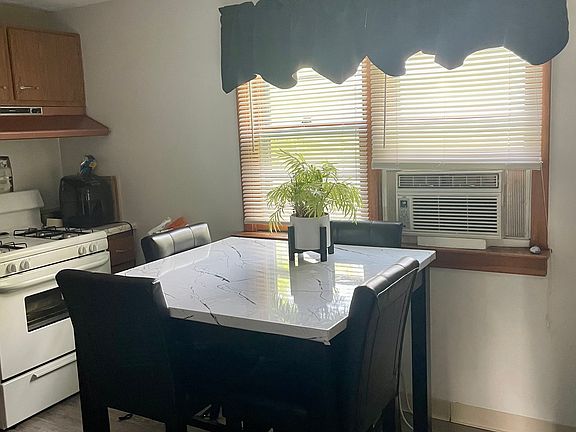 2nd image of 43 Jeffrey Dr #43A
