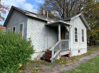 32 Thomas St, Rochester, NY 14605