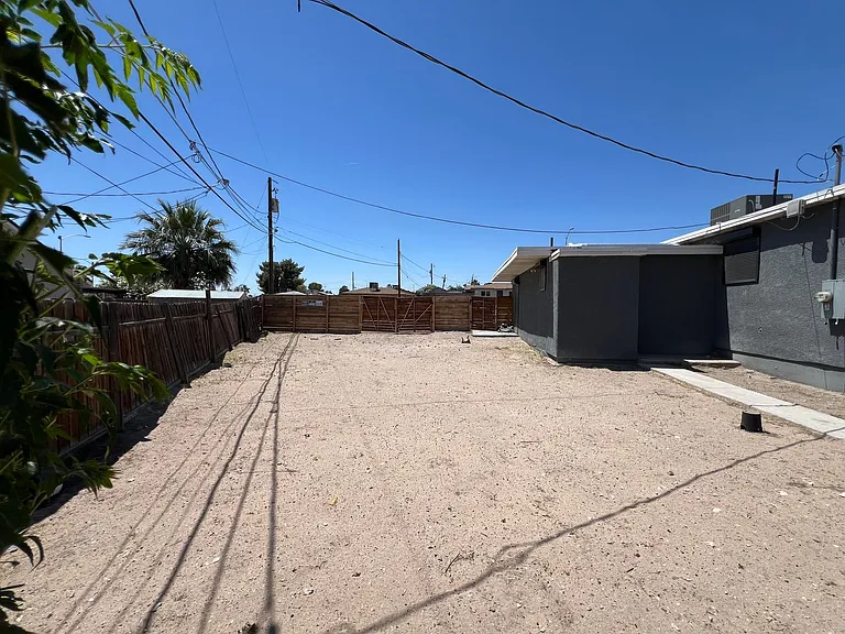 1601 Marlin Ave — Photo 5