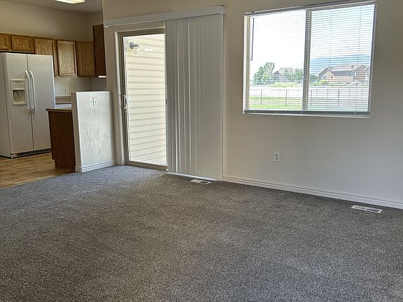 3rd image of 2107 W 2180th St N