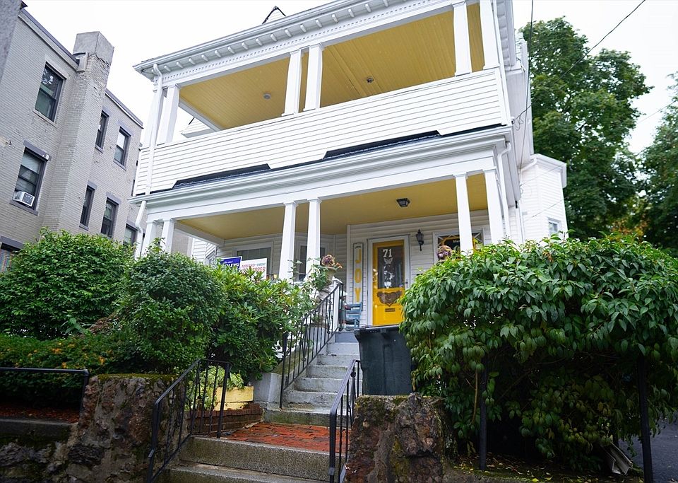1st image of 71 Townsend St