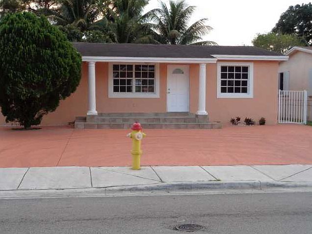 1st image of 1324 Oriental Blvd