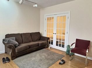 28 Browne St #5-2, Brookline, MA 02446