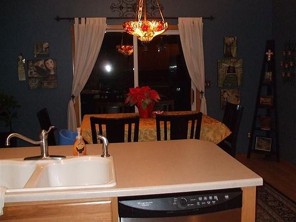 4th image of 4612 Fieldstone Ct