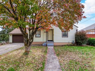 3592 SE Gladstone St, Portland, OR 97202