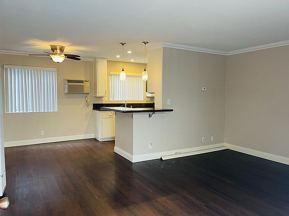 2nd image of 4160 41st St APT 3