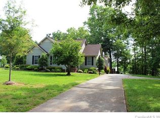 8701 Providence Rd S, Waxhaw, NC 28173