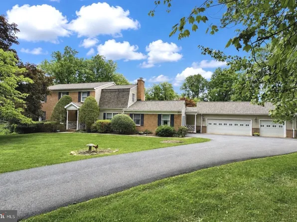 5A Dellwood Ct, Cockeysville, MD 21030