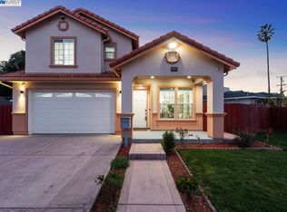 18297 Lake Chabot Rd, Castro Valley, CA 94546