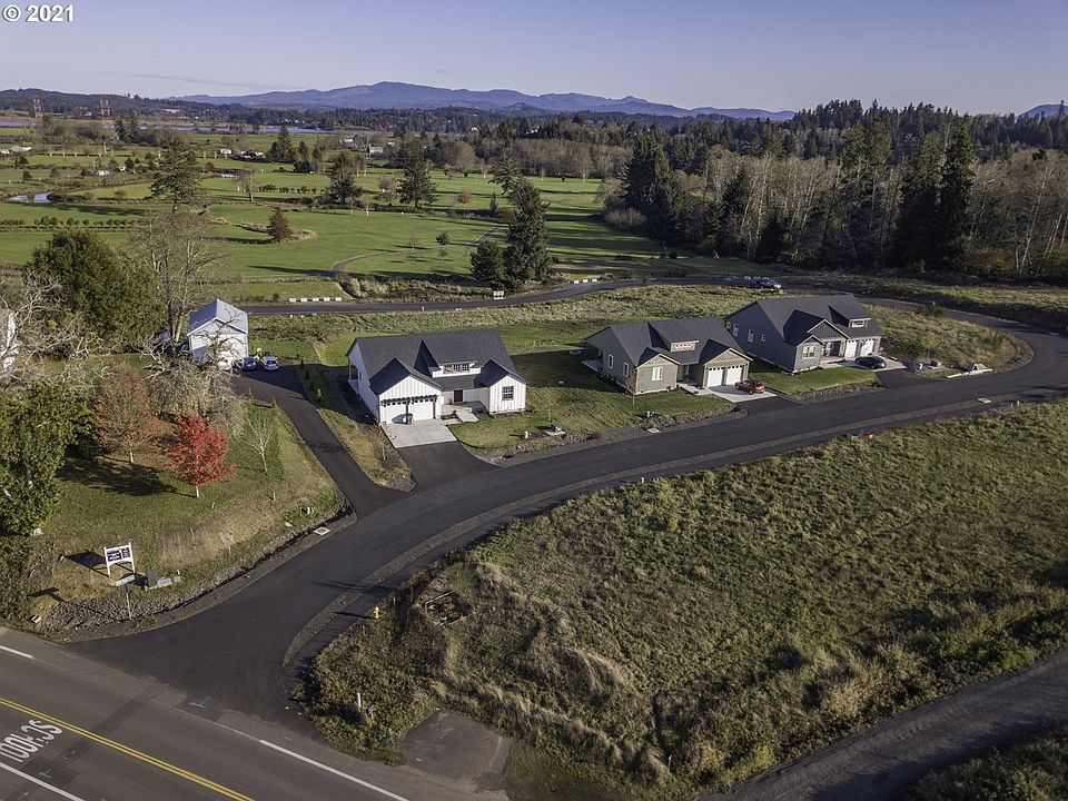 2nd image of 26 Bella Ridge Loop