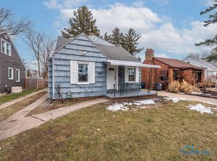 1526 Crestwood Rd, Toledo, OH 43612