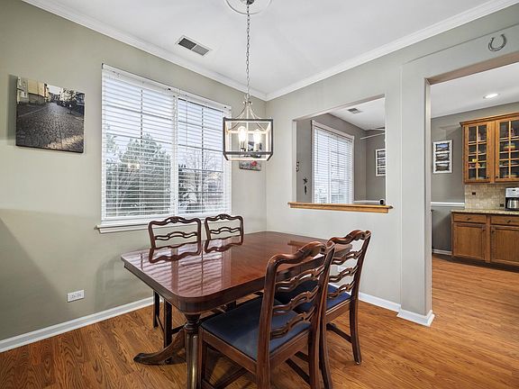 5th image of 1435 N Waterbury Cir Unit 1435