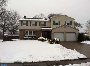 1 Yorktown Dr, Marlton, NJ 08053