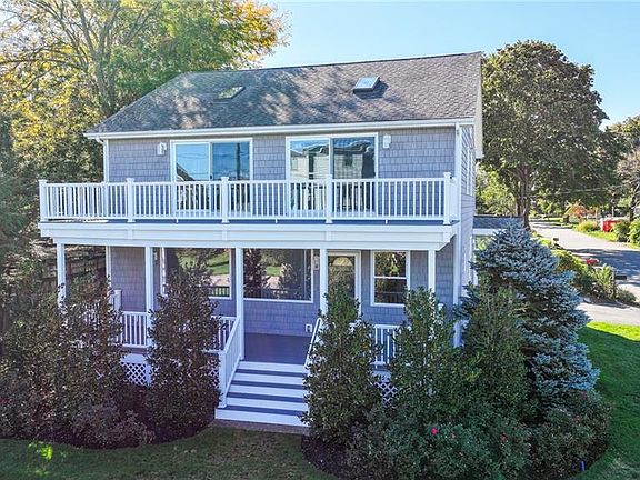 3rd image of 190 Charlotte Dr