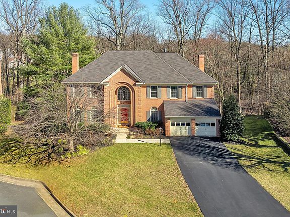 3rd image of 12809 Hamlet Hill Way