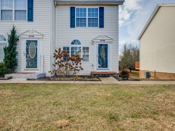 220 Amanda Ln, Bristol, TN 37620