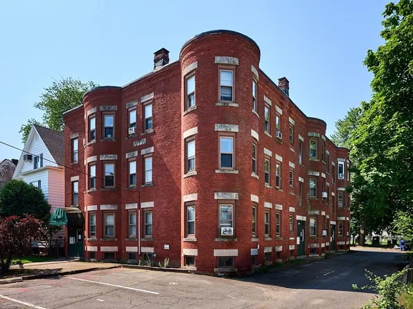 18 Orchard St, Northampton, MA 01060