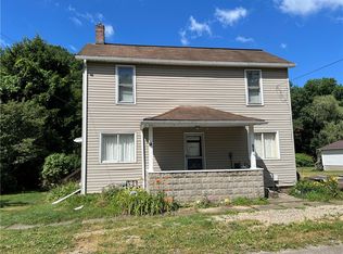 188 Arch St, Creekside, PA 15732