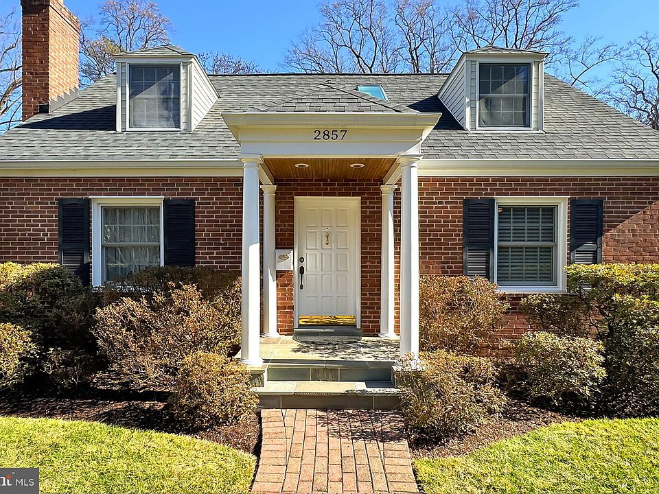 1st image of 2857 Rosemary Ln