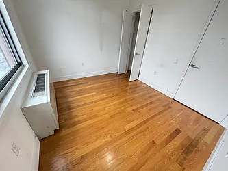 Rented by Tapiro Realty