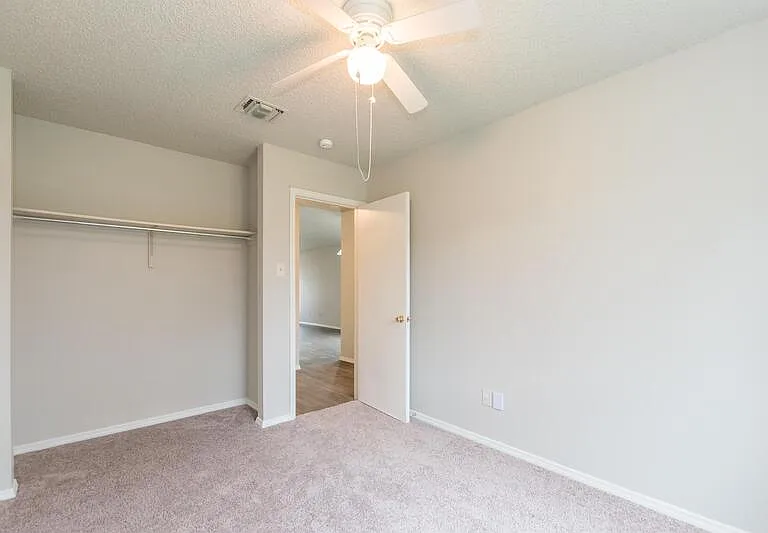 3518 Stoney Bluff St — Photo 15