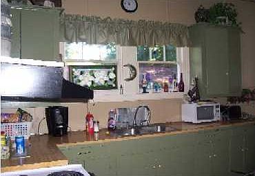 5th image of 631 S Main St
