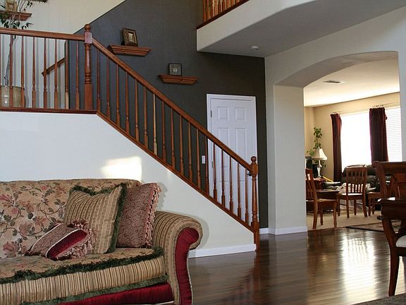 2nd image of 149 Worthing Ct