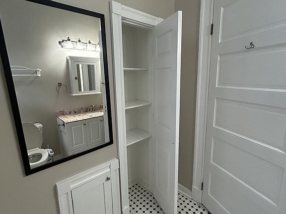 5th image of 857-859 Olga St #1