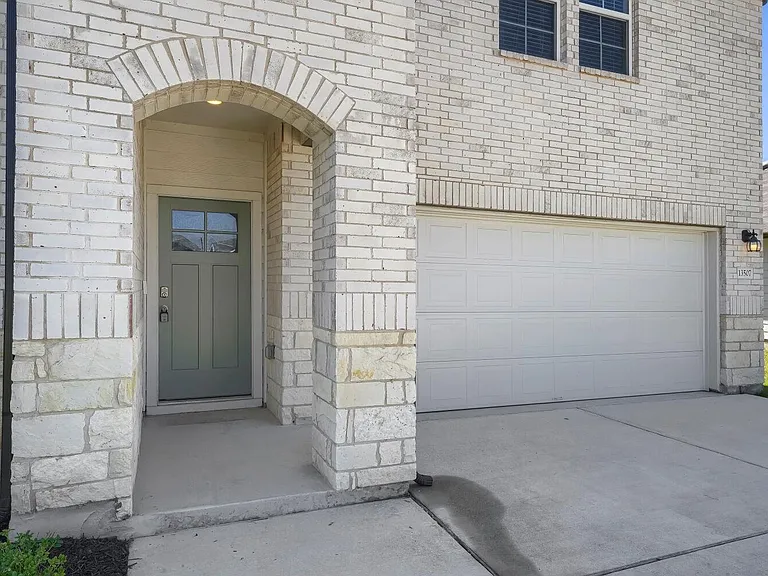 13507 Howser Trce — Photo 2