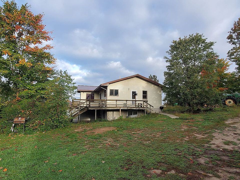1st image of 2688 Valley Rd