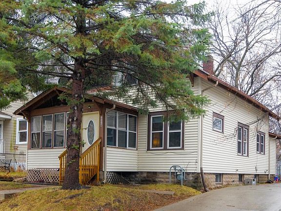 2nd image of 1114 Margaret St