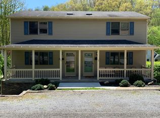 140 Run St, Carnegie, PA 15106