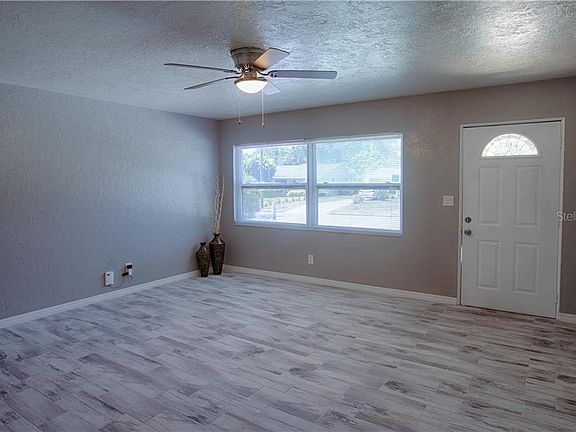 3rd image of 3866 13th Ave S