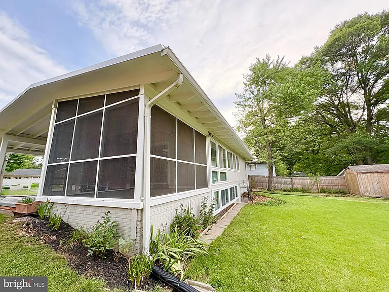 5628 Fillmore Ave — Photo 37