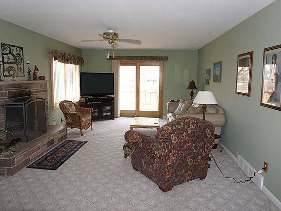 2nd image of 6514 Crest Dr