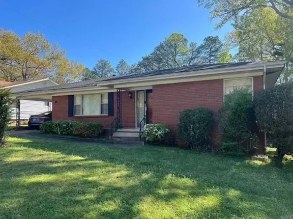 9 Fair Oaks Dr, Little Rock, AR 72204