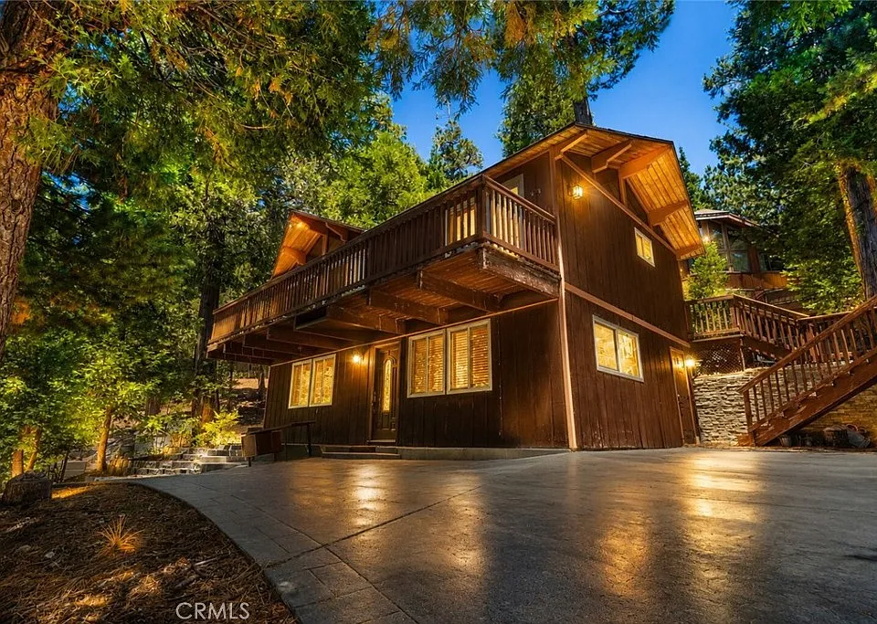 392 Pioneer Rd