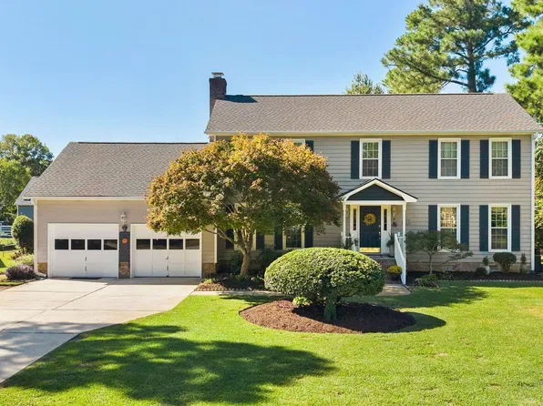 3232 Grey Leaf Drive, Wilmington, NC 28409