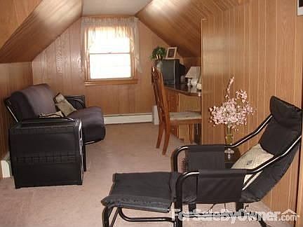 Newly carpeted bedrooms!