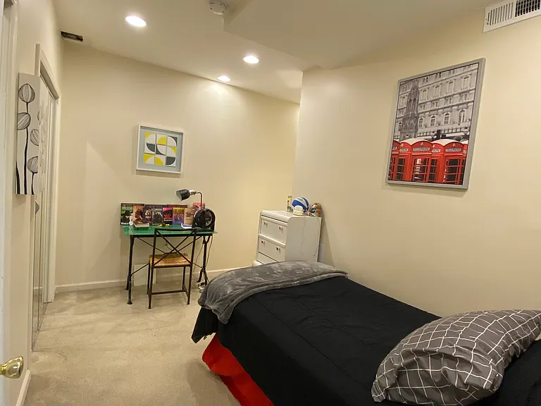 4903 Massachusetts Ave NW — Photo 43